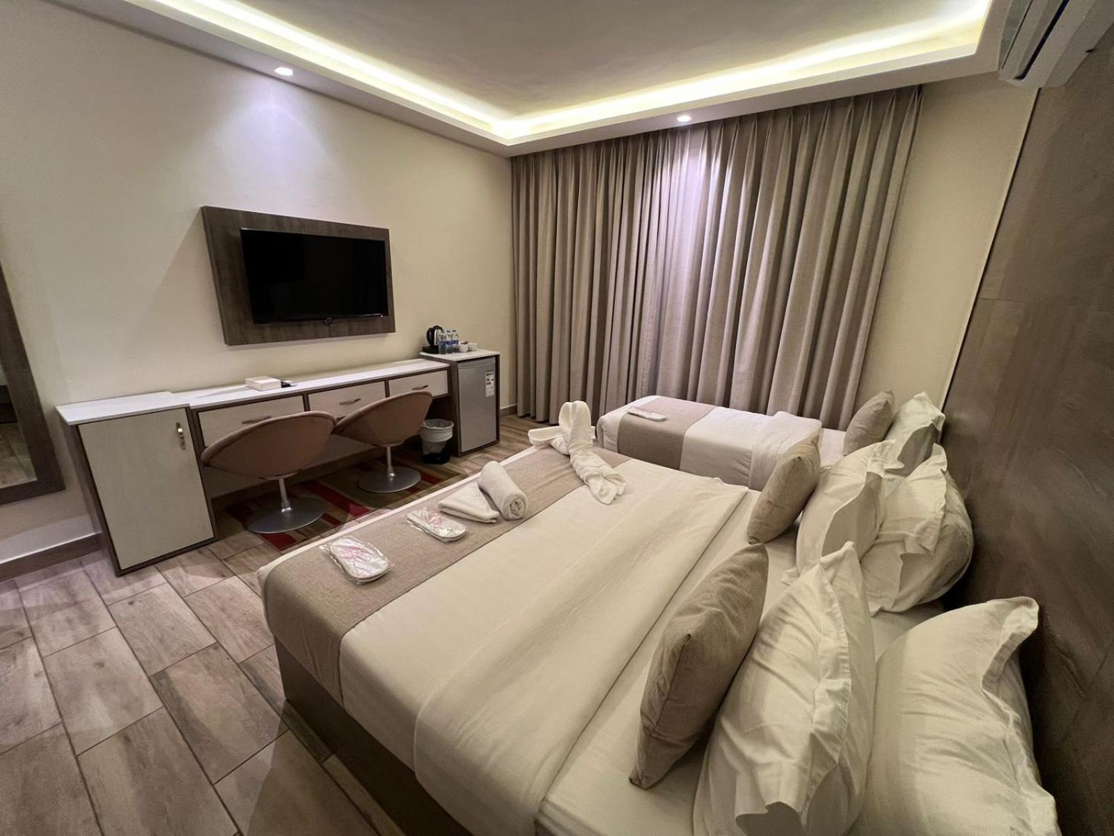 Sky Hotel 아카바 외부 사진