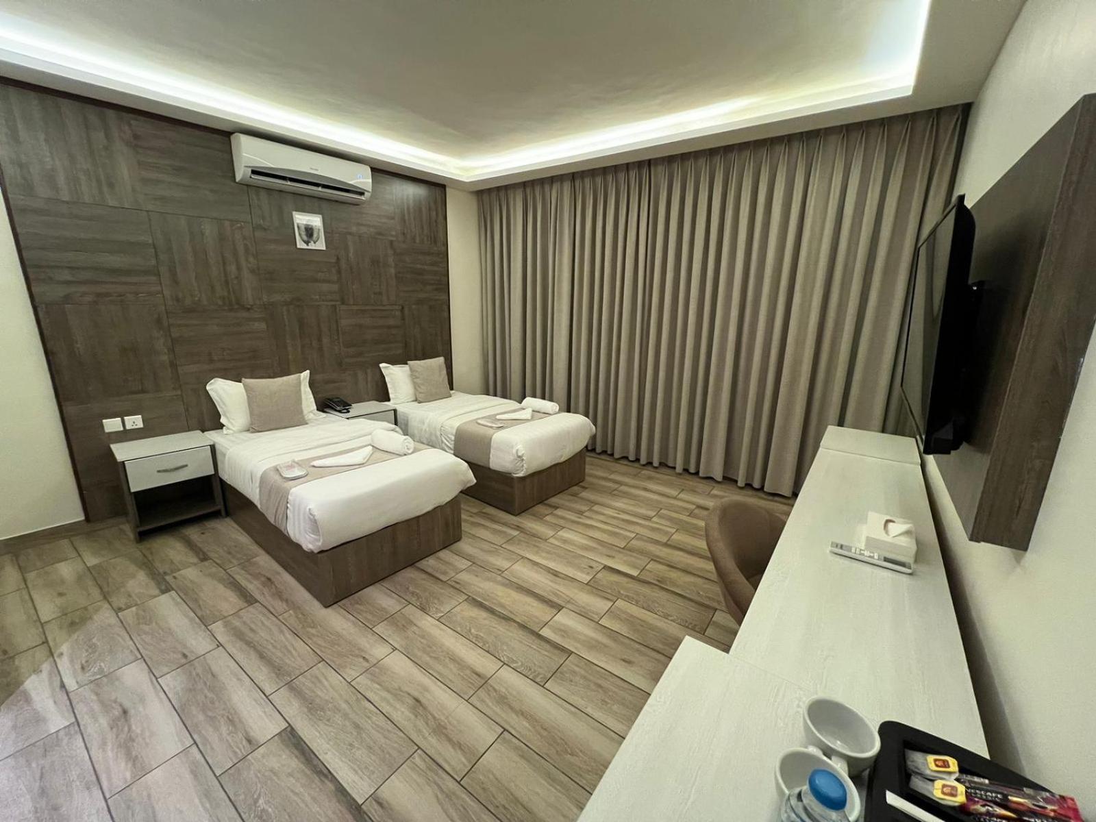 Sky Hotel 아카바 외부 사진